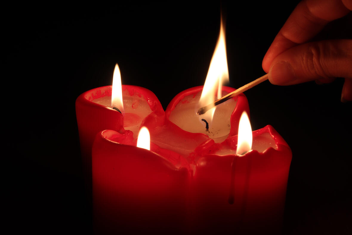 candle-3631245_by_zandy126_cc0-gemeinfrei_pixabay_pfarrbriefservice